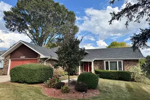 11S067 West St, Naperville, IL 60565 - Photo 1