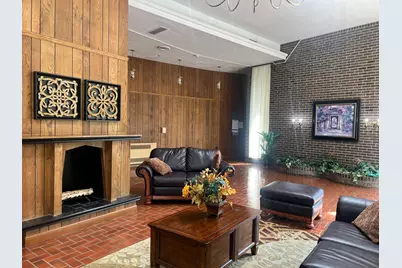 20 N Tower Road #12E, Oak Brook, IL 60523 - Photo 8