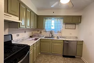 1428 W Fargo Ave, Chicago, IL 60626 - Photo 4