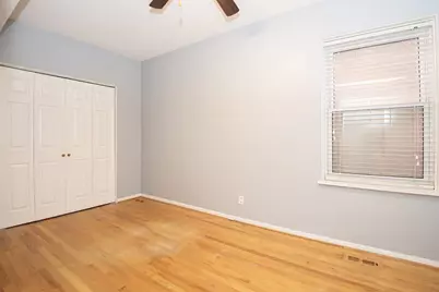 3834 N Hermitage Avenue #1, Chicago, IL 60613 - Photo 12