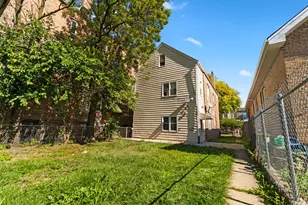 2632 S Millard Ave, Chicago, IL 60623 - Photo 28