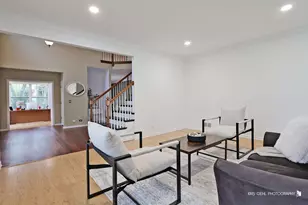 403 N White Deer Trail, Vernon Hills, IL 60061 - Photo 4