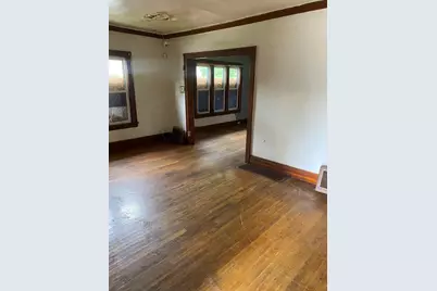 945 E Hickory Street, Kankakee, IL 60901 - Photo 4