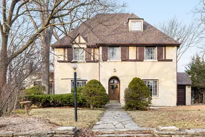 835 Yale Lane, Highland Park, IL 60035 - Photo 1