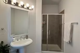 757 N Orleans St, Chicago, IL 60601 - Photo 12