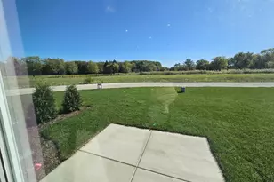 69 Olympus Dr, Tinley Park, IL 60477 - Photo 8