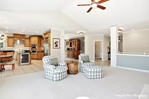 1012 Heron Way, Woodstock, IL 60098 - Photo 14