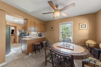 9047 S 50th Avenue, Oak Lawn, IL 60453 - Photo 4