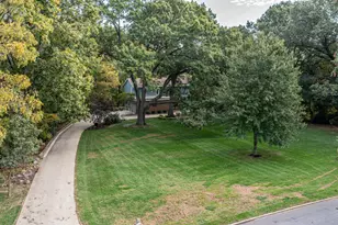 2555 Ridgefield Rd, Princeton, IL 61356 - Photo 2