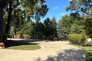 40 Mischa Ct, Lake Zurich, IL 60047 - Photo 36