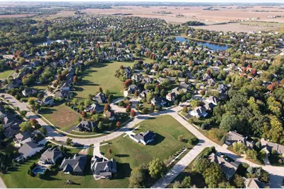 693 Greenfield Road, Sugar Grove, IL 60554 - Photo 10