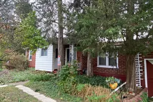1994 N 2753rd Rd, Ottawa, IL 61350 - Photo 1