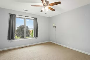 9104 E Weber Rd, Ridott, IL 61067 - Photo 46