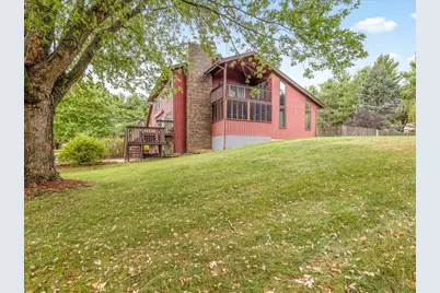 9104 E Weber Road, Ridott, IL 61067 - Photo 74