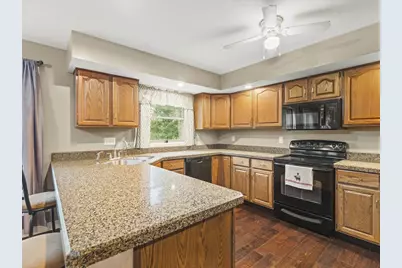 9104 E Weber Road, Ridott, IL 61067 - Photo 24