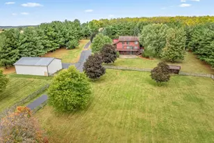 9104 E Weber Rd, Ridott, IL 61067 - Photo 88