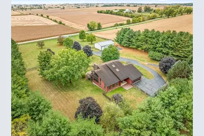 9104 E Weber Road, Ridott, IL 61067 - Photo 90