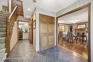 12 Highgate Ct, Saint Charles, IL 60174 - Photo 4