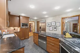 12 Highgate Ct, Saint Charles, IL 60174 - Photo 18