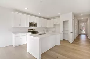 38 Tournament Dr, Hawthorn Woods, IL 60047 - Photo 10