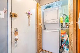 4553 W 56th St, Chicago, IL 60629 - Photo 16