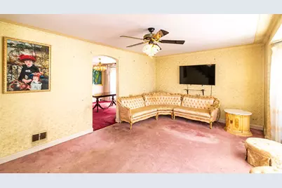 1801 N 73rd Avenue, Elmwood Park, IL 60707 - Photo 4