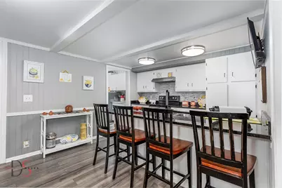 527 E Main Street, Ottawa, IL 61350 - Photo 18