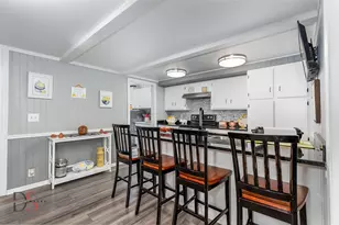 527 E Main St, Ottawa, IL 61350 - Photo 18