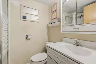 4038 Denley Ave, Schiller Park, IL 60176 - Photo 16