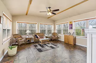 4038 Denley Ave, Schiller Park, IL 60176 - Photo 12