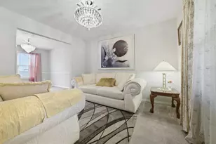 7 Melrose Ct, Bloomington, IL 61704 - Photo 6