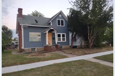 1326 S 5th Street, Rockford, IL 61104 - Photo 2