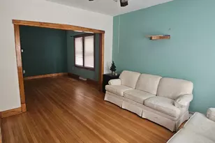 5330 S California Ave, Chicago, IL 60632 - Photo 4