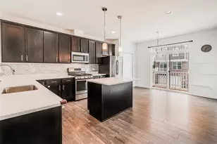 4446 Monroe Ct, Naperville, IL 60564 - Photo 6