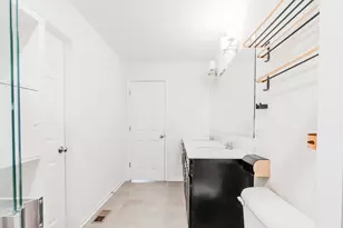 4446 Monroe Ct, Naperville, IL 60564 - Photo 16