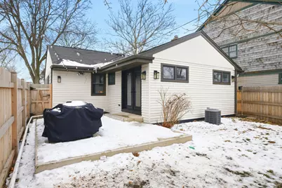 745 S Hillside Avenue, Elmhurst, IL 60126 - Photo 24