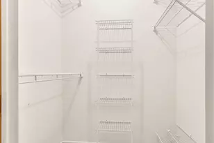 304 Glasgow Ln, Schaumburg, IL 60194 - Photo 14