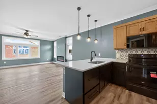 60 Kloe Ln, Sycamore, IL 60178 - Photo 14