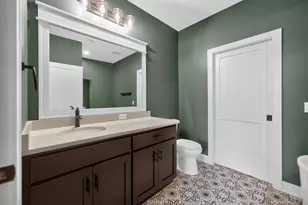 60 Kloe Ln, Sycamore, IL 60178 - Photo 32