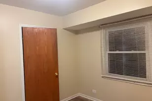 1316 Monroe St, Lake in the Hills, IL 60156 - Photo 12