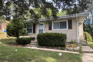 1316 Monroe St, Lake in the Hills, IL 60156 - Photo 1