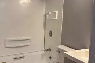 1316 Monroe St, Lake in the Hills, IL 60156 - Photo 10