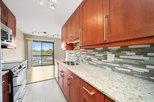 1400 N Elmhurst Rd, Mount Prospect, IL 60056 - Photo 6