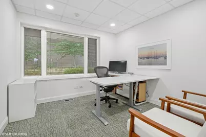 915 Milwaukee Avenue #B, Libertyville, IL 60048 - Photo 22