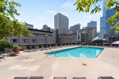 10 E Ontario Street #4501, Chicago, IL 60611 - Photo 12