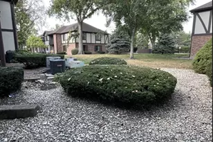 8216 Mulberry Ct, Palos Hills, IL 60465 - Photo 20