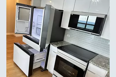 474 N Lake Shore Drive #6102, Chicago, IL 60611 - Photo 10