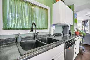 641 E Center St, Paxton, IL 60957 - Photo 14