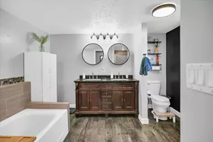 641 E Center St, Paxton, IL 60957 - Photo 24