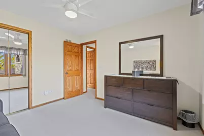 2409 E Greshan Court, Arlington Heights, IL 60004 - Photo 22